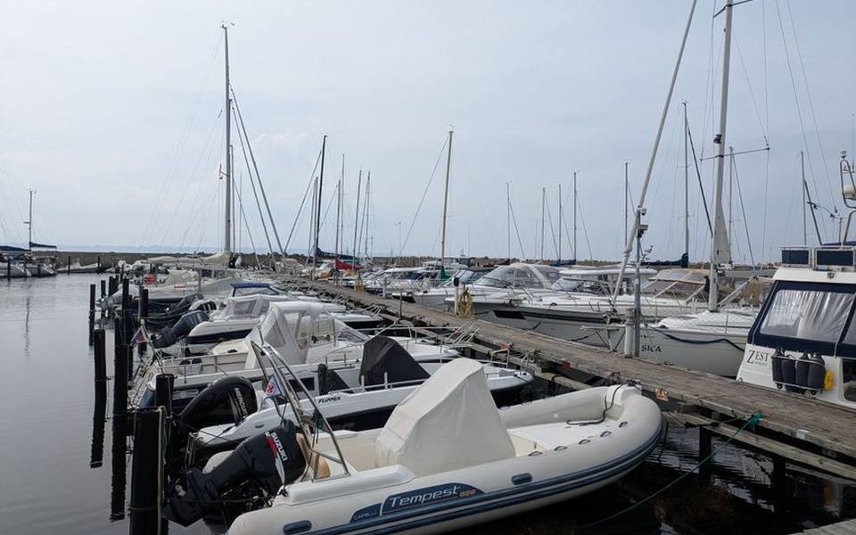 The Modern Inflatable Electric Boat Experience