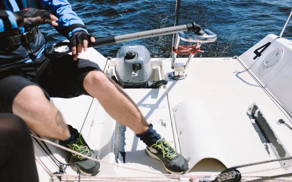 Off-Season Boating Planning: Courses, Charters, and Preparation