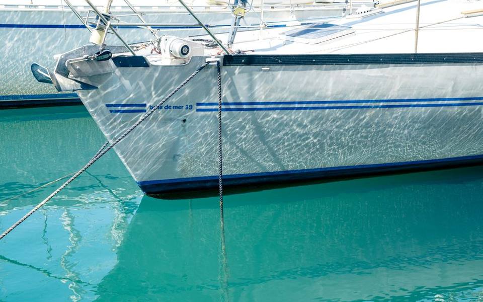 Applying ceramic coatings to defend topsides and gelcoat