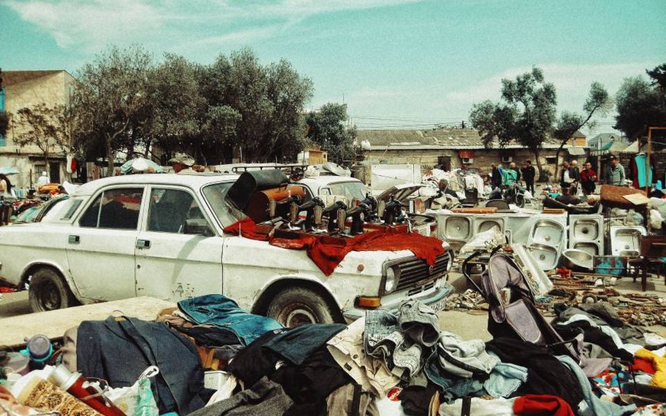 Bargain hunting at marine flea markets and swap meets