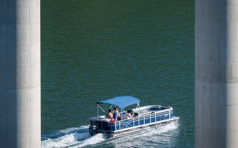 The High-End Segment: What Luxury Pontoon Boats Deliver